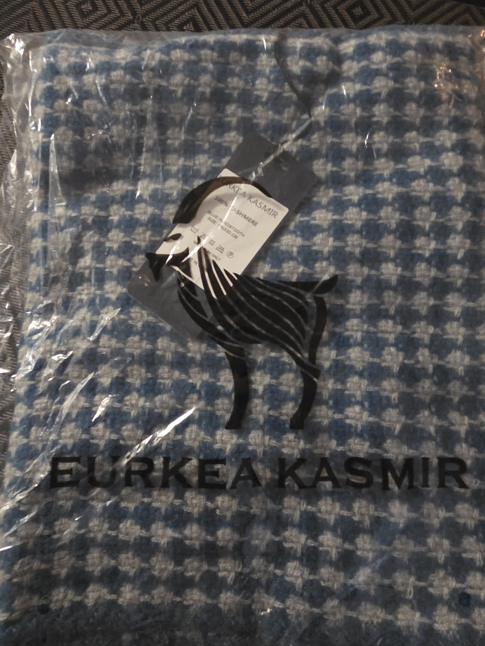 Womans Cashmere Scarf, Brand New